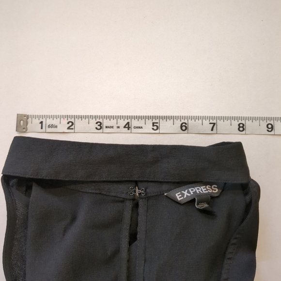 Express Black Women's V Neck Top Size L - Picture 8 of 8